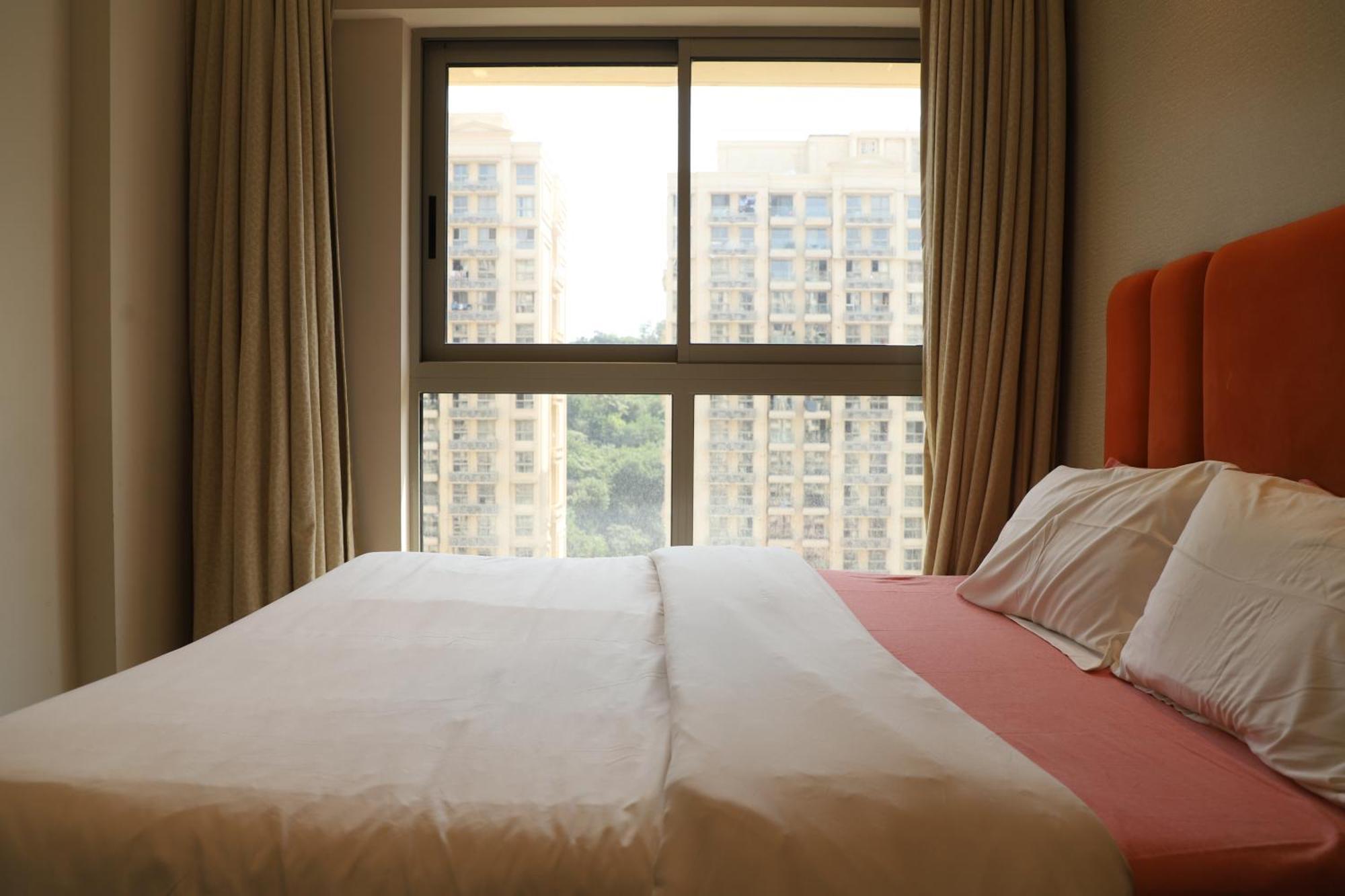 Zenia Luxury Suites And Serviced Apartments Βομβάη Εξωτερικό φωτογραφία