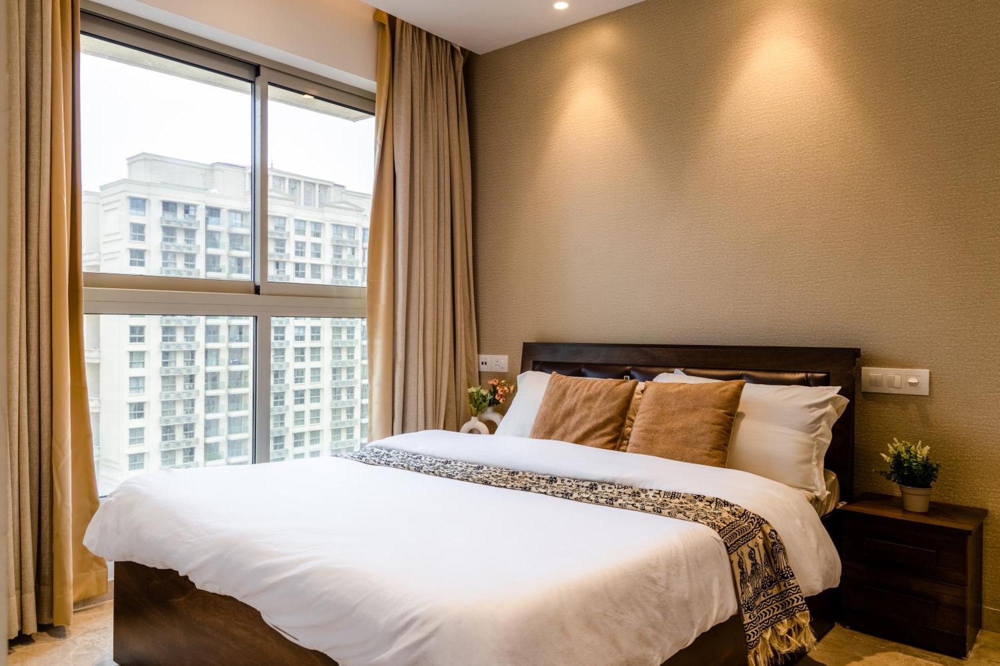 Zenia Luxury Suites And Serviced Apartments Βομβάη Εξωτερικό φωτογραφία